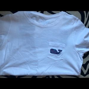 Vineyard Vines t-shirt